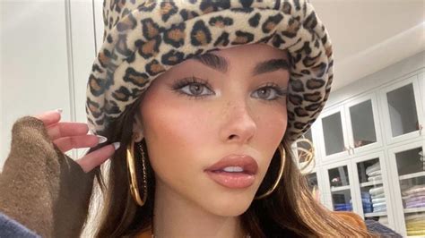 madison beer nud|Madison Beer says revisiting nude photo leak in memoir is part of ...